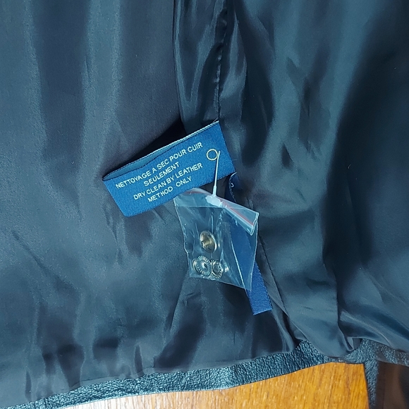 Black Leather Jacket - Picture 5 of 11